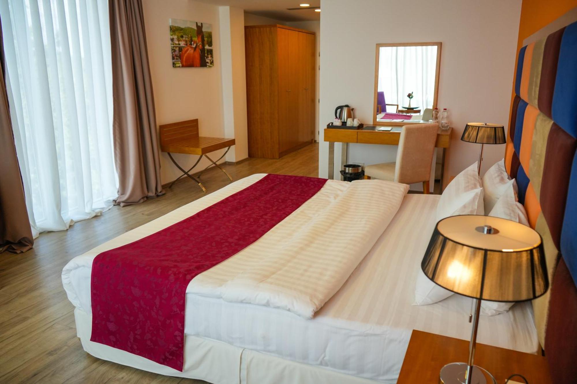 Queen Vali Palace Prilepnica ภายนอก รูปภาพ